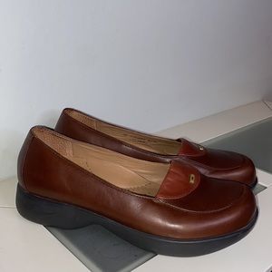 Dansko Brown Leather Flats with Moccasin Toe